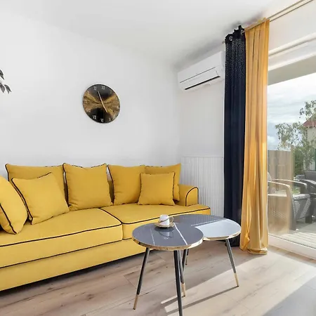 Appartement Ekskluzywny Blisko Morza Z Ogrodkiem I Klimatyzacja By Renters Prestige