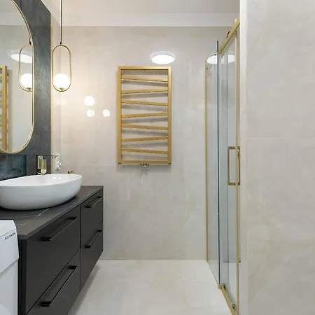 Appartement Ekskluzywny Blisko Morza Z Ogrodkiem I Klimatyzacja By Renters Prestige